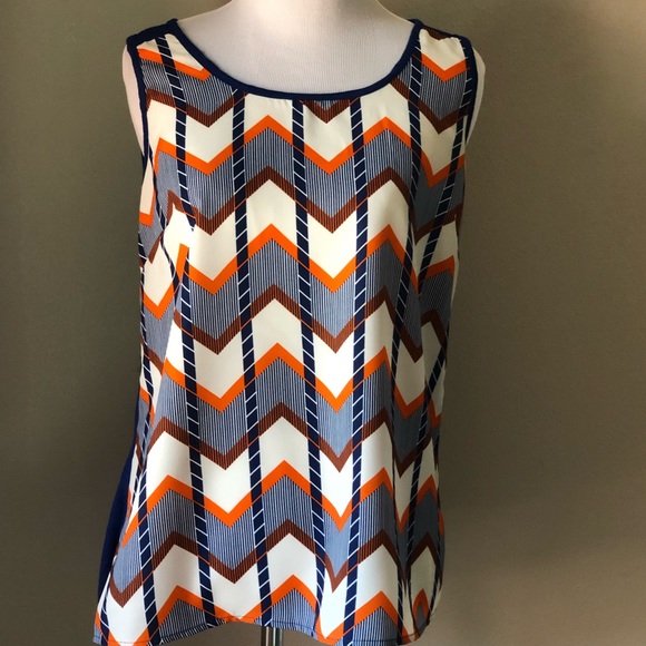 Blouse - Picture 2 of 3